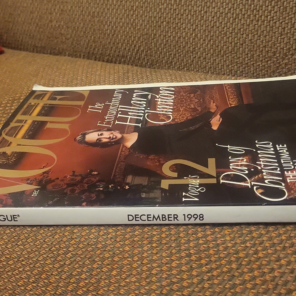 Vogue Magazine, December 1998 - Picture 2 of 2
